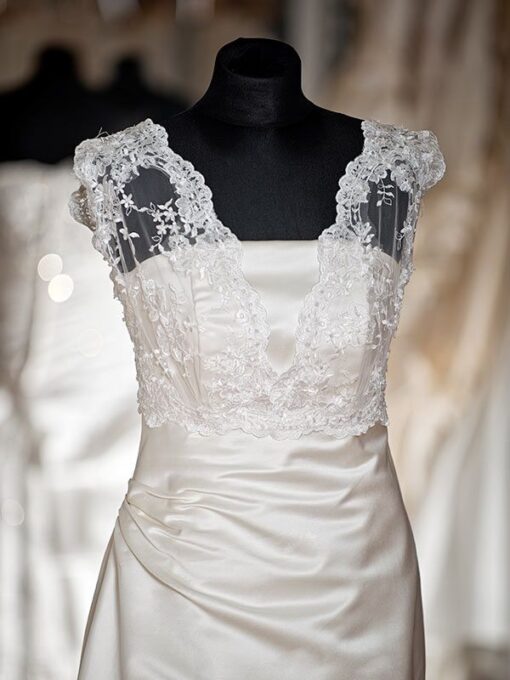 Brautkleider Creme Meerjungfrau -Stil Model linnea